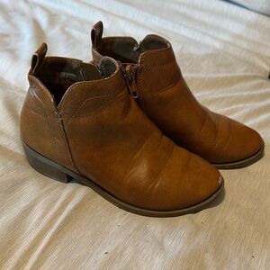 Wonder Nation Brown Kids Boots